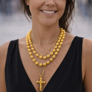 Collier Contas