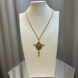 Collier Cruz
