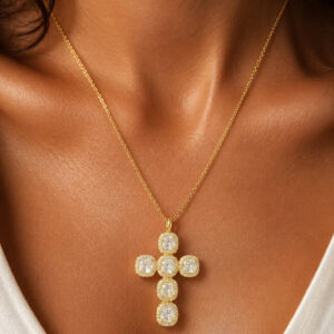 Collier Caroline